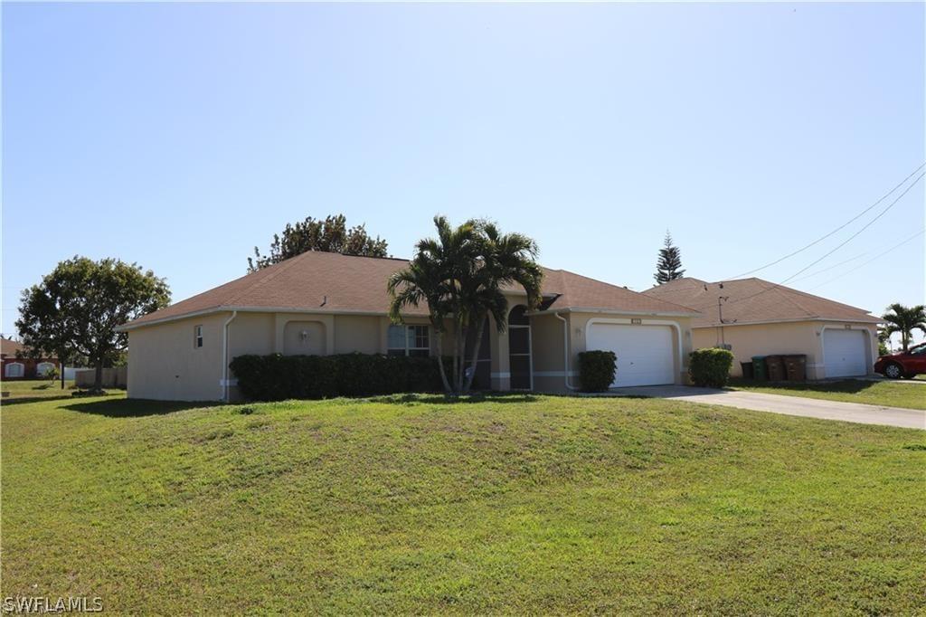 1105 NW 19th Pl., Cape Coral, FL 33993
