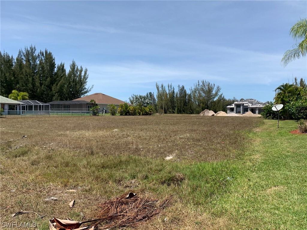 4319 NW 21st St., Cape Coral, FL 33993