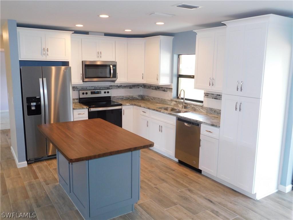 221 SW 45th St., Cape Coral, FL 33914