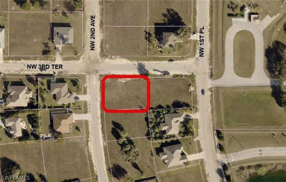 307 NW 2nd Ave., Cape Coral, FL 33993