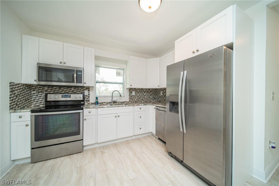 4275 Scott Ave., Fort Myers, FL 33905