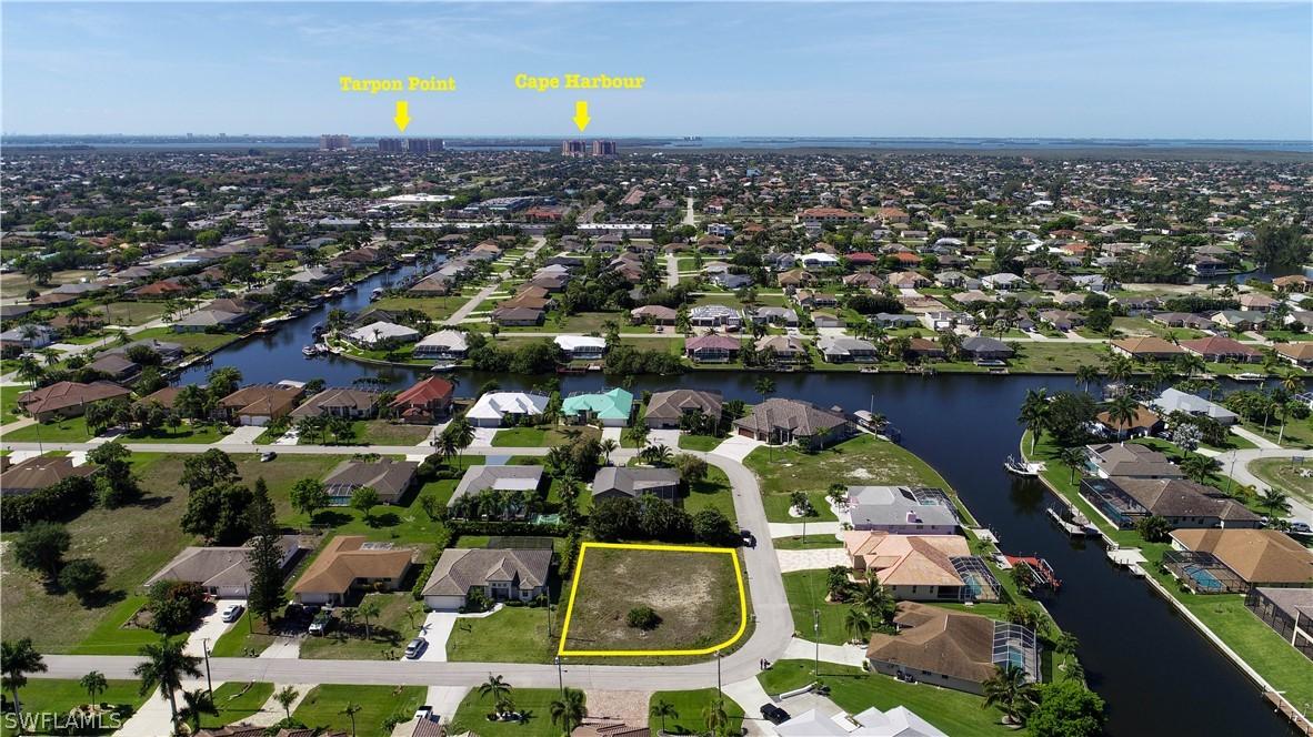 1732 SW 44th Ter., Cape Coral, FL 33914