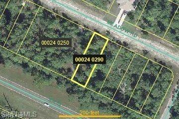 768 Meadow Rd., Lehigh Acres, FL 33973