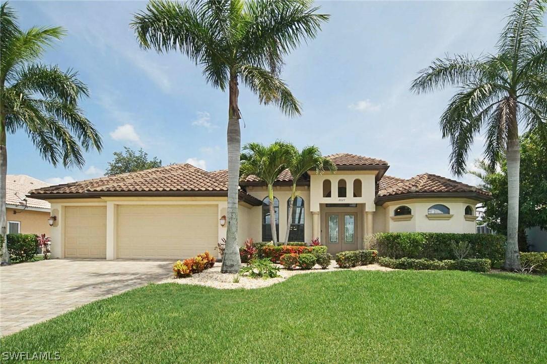 2827 SW 39th Ter., Cape Coral, FL 33914