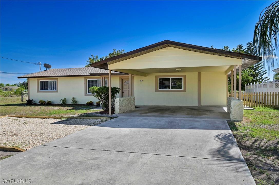 404 Nicholas Pkwy., Cape Coral, FL 33990