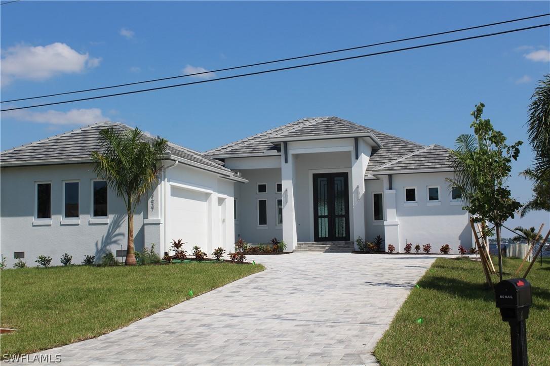 3627 SE 21st Pl., Cape Coral, FL 33904