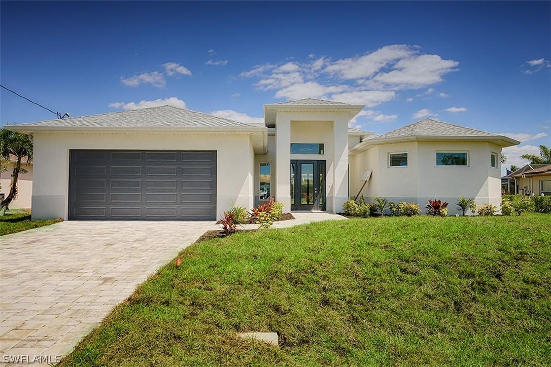 1027 SE 6th St., Cape Coral, FL 33990