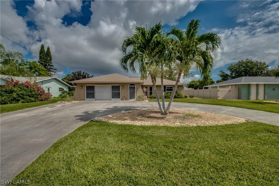 1425 SE 30th Ter., Cape Coral, FL 33904