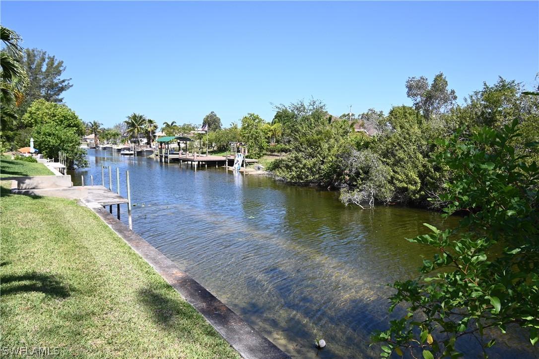 605 SW 21st St., Cape Coral, FL 33991