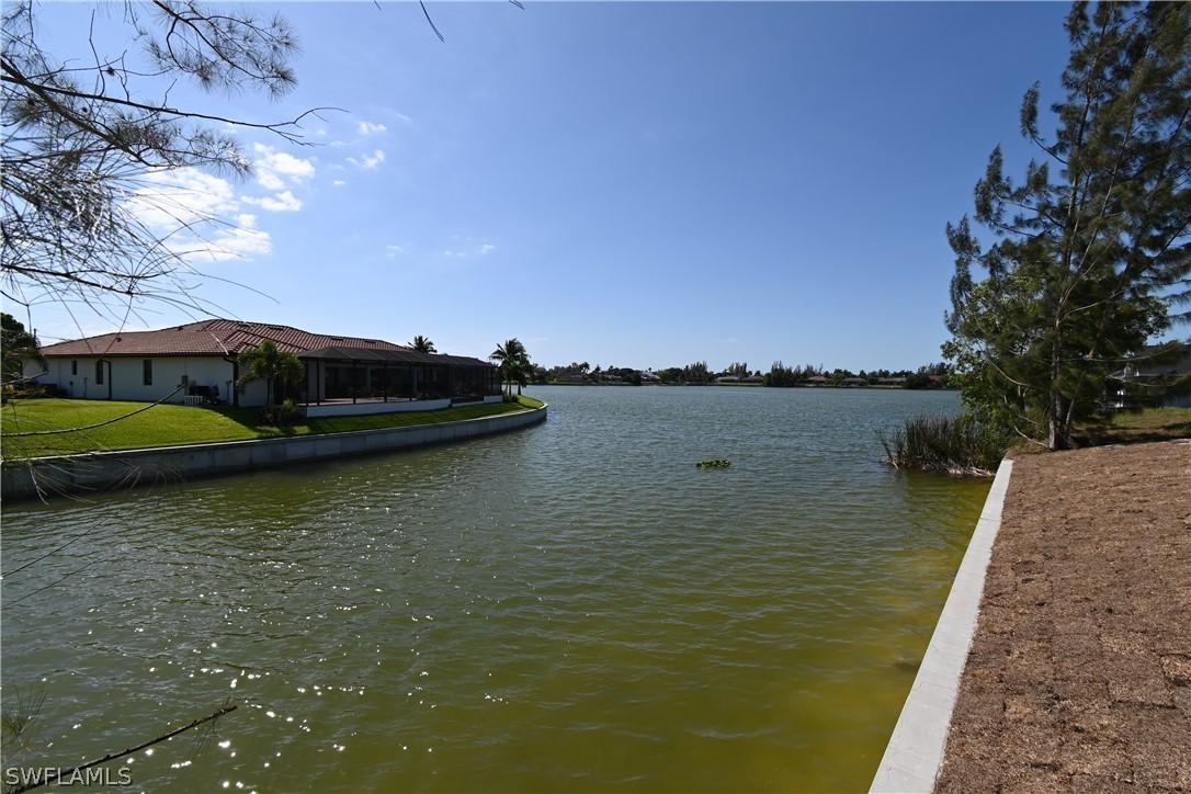 2515 SW 15th Ave., Cape Coral, FL 33914