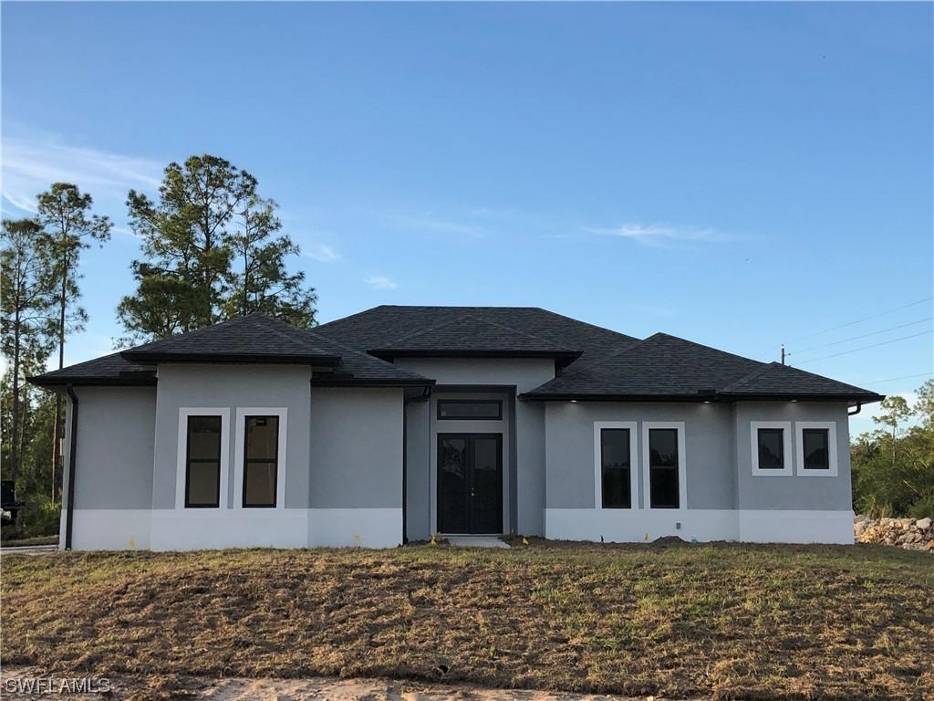 3885 10th Ave., Naples, FL 34120