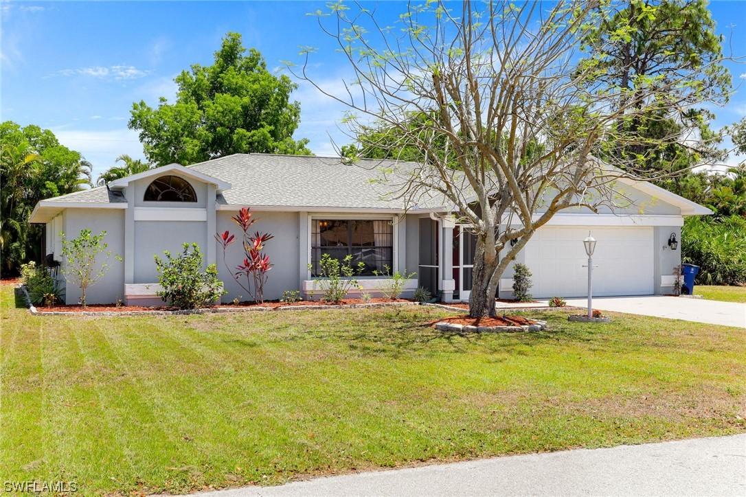 9946 Country Oaks Dr., Fort Myers, FL 33967