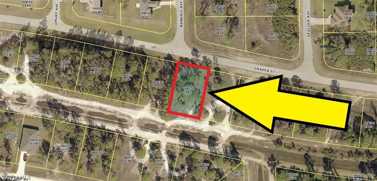 1030 Draper St., Lehigh Acres, FL 33974