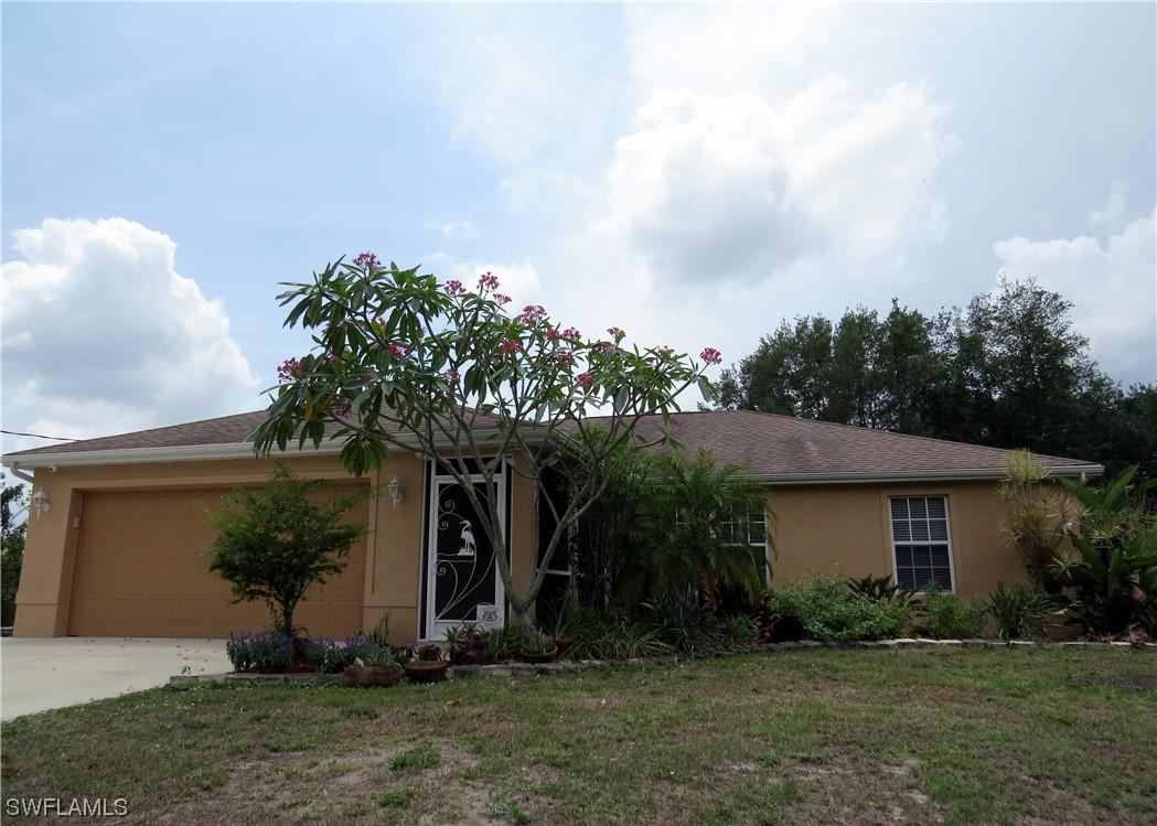 1917 Wanda Ave., Lehigh Acres, FL 33971