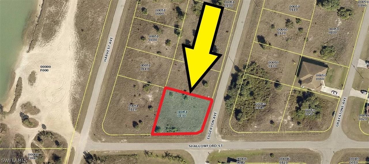 1128 Edgerton Ave., Lehigh Acres, FL 33974