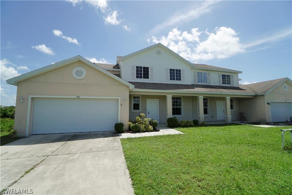 953 Graystone Ave., Lehigh Acres, FL 33974