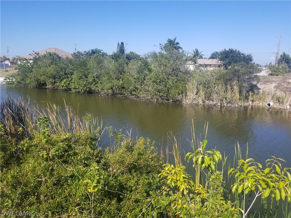 1825 NW 24th Ave., Cape Coral, FL 33993