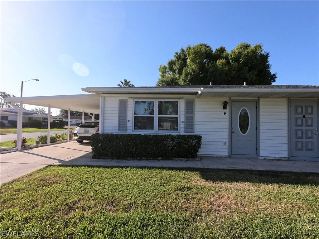 9 Pinewood Blvd., Lehigh Acres, FL 33936