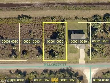 509 Millcreek St., Lehigh Acres, FL 33974