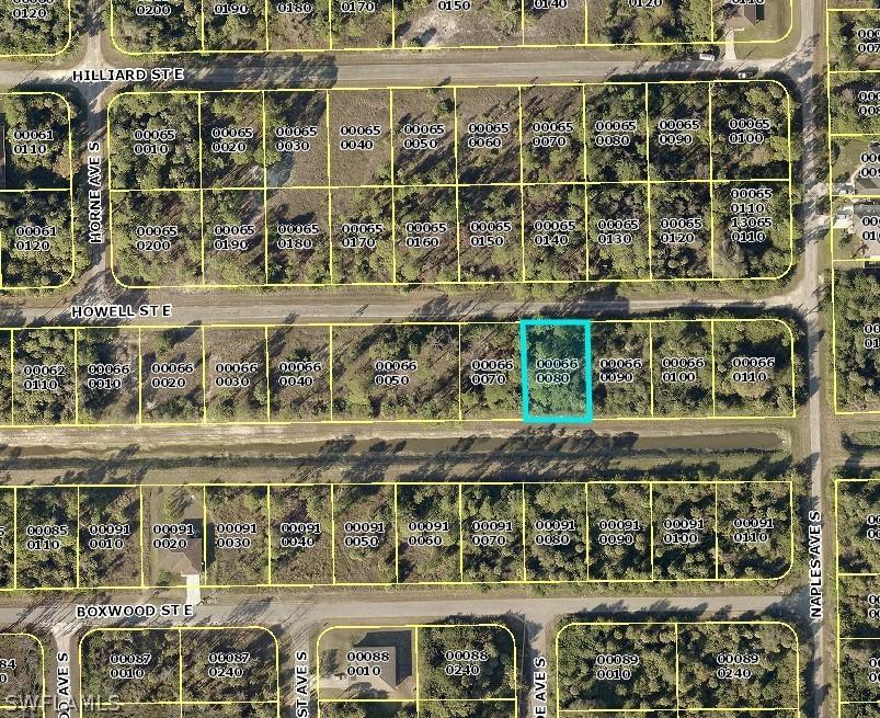 1246 Howell St., Lehigh Acres, FL 33974