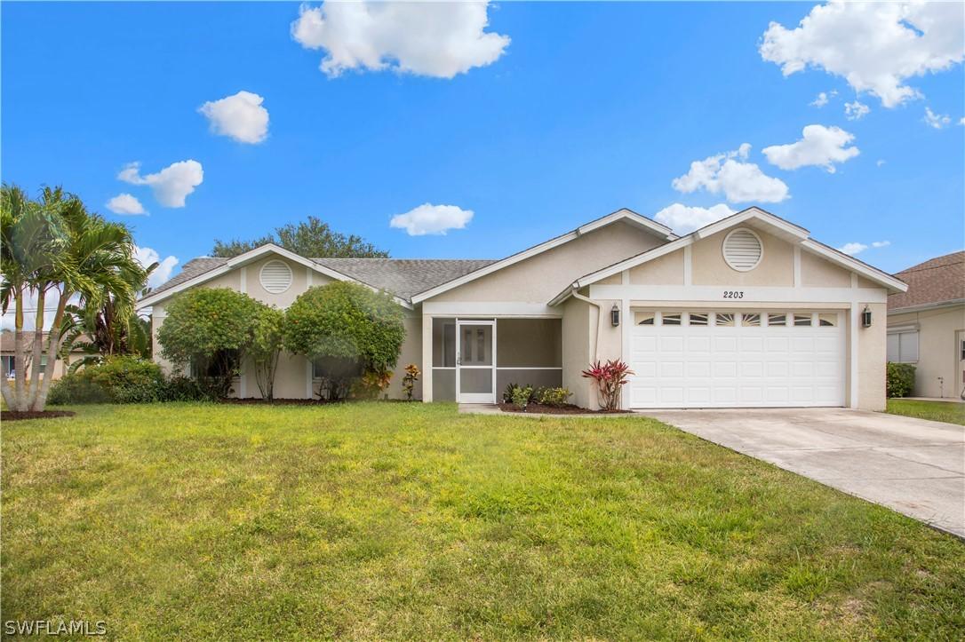 2203 SE 18th Pl., Cape Coral, FL 33990