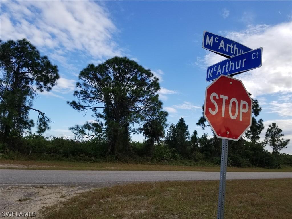 373 Mcarthur Blvd., Lehigh Acres, FL 33974