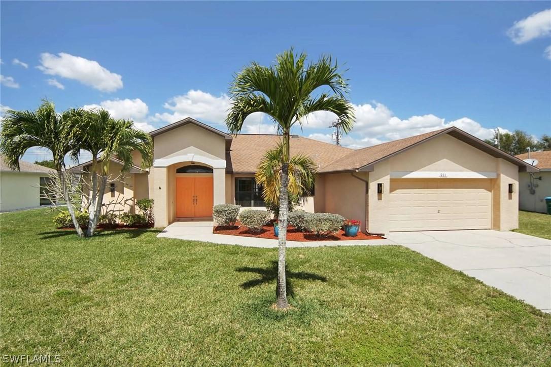 211 SE 30th Ter., Cape Coral, FL 33904