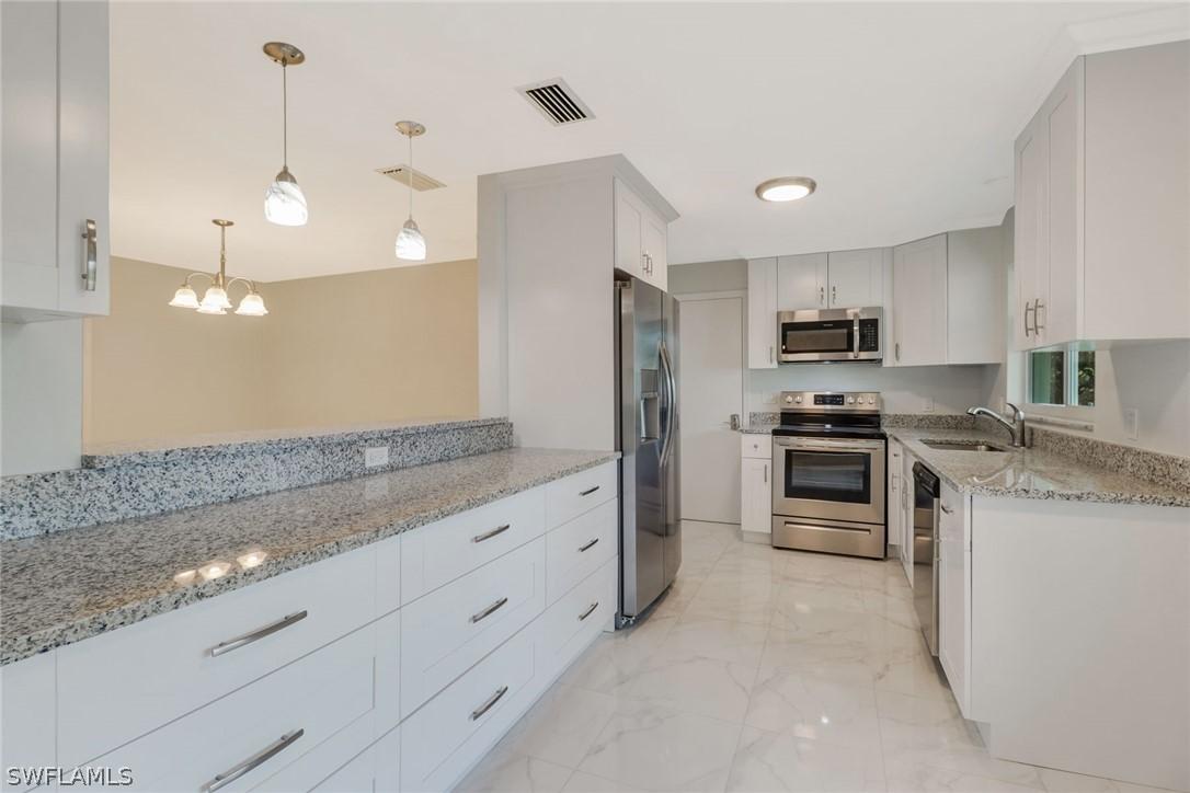 4303 SE 1st Pl., Cape Coral, FL 33904