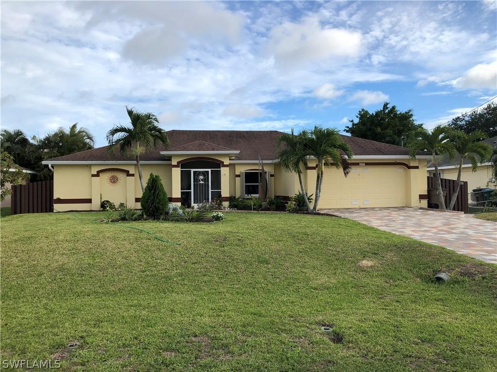 1826 SW 25th Ter., Cape Coral, FL 33914
