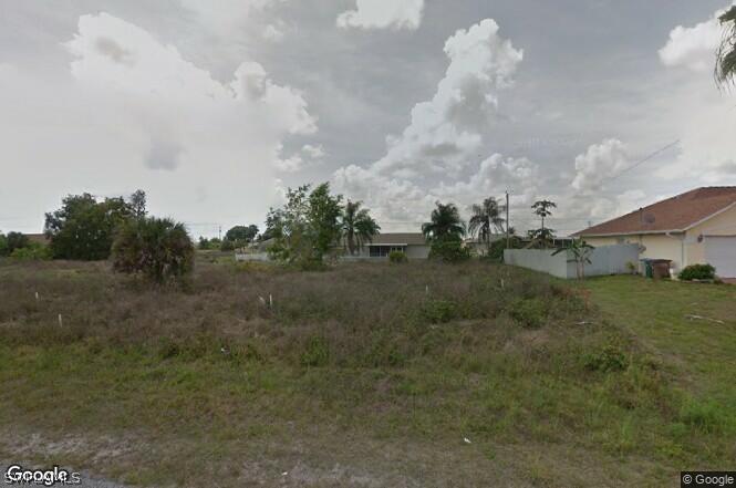 322 NW 5th Ter., Cape Coral, FL 33993