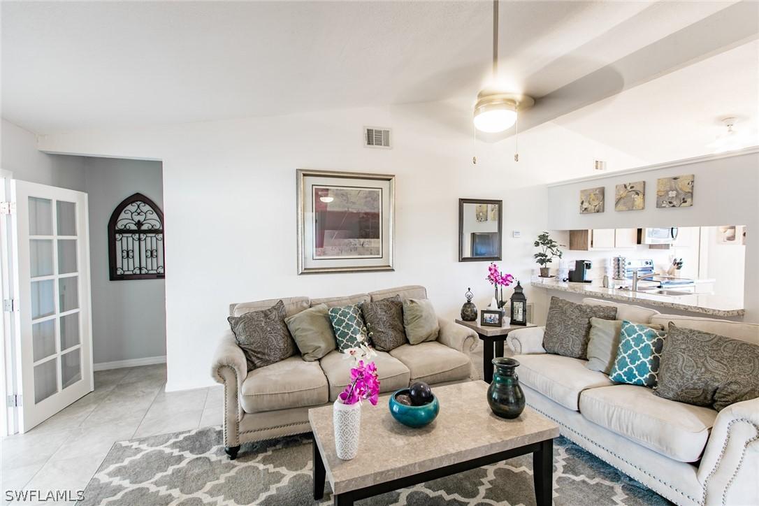 1114 SE 15th St., Cape Coral, FL 33990