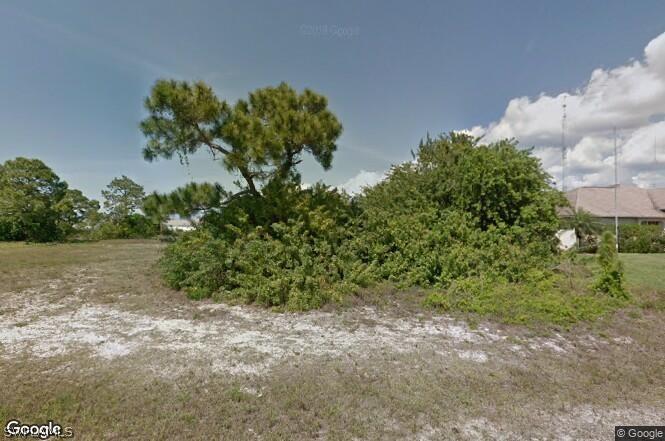 1723 NW 21st St., Cape Coral, FL 33993