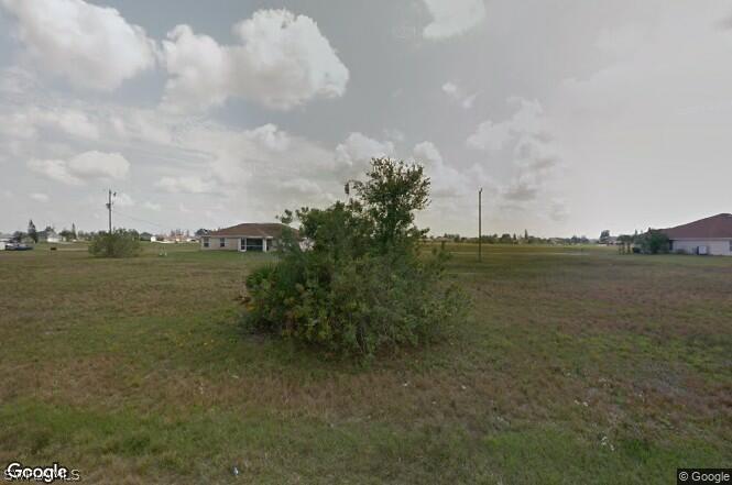 318 NE 23rd St., Cape Coral, FL 33909