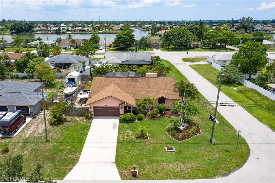 1002 NE Van Loon Ln., Cape Coral, FL 33909