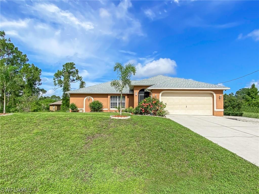 620 Montclair Ave., Lehigh Acres, FL 33974