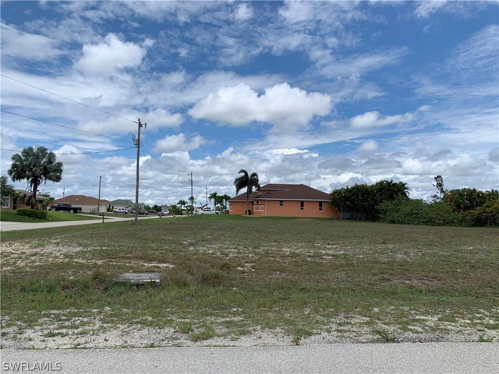 1617 NW 7th Ave., Cape Coral, FL 33993