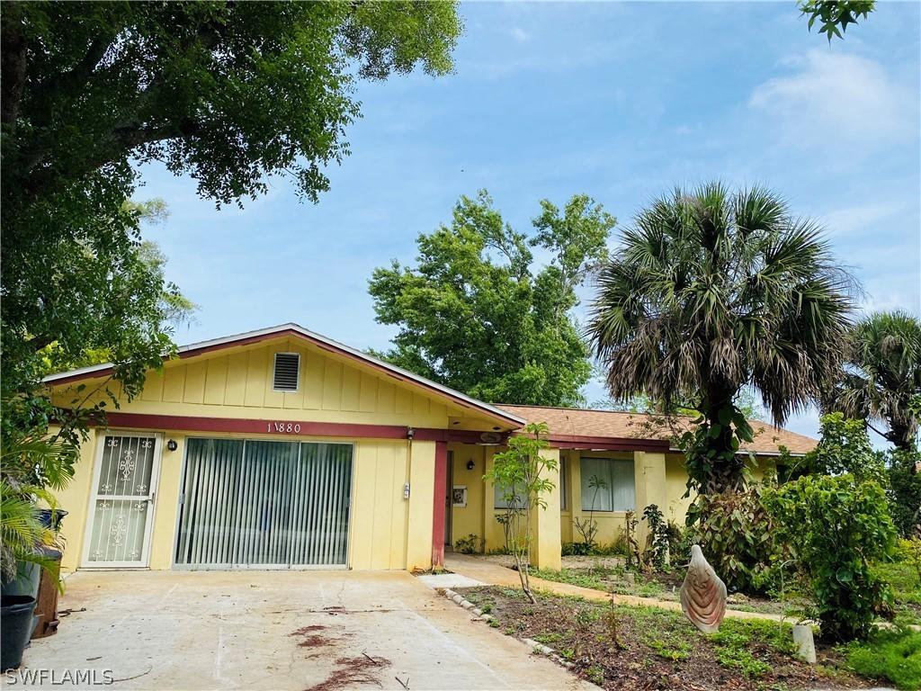 11880 Mcgregor Blvd., Fort Myers, FL 33919