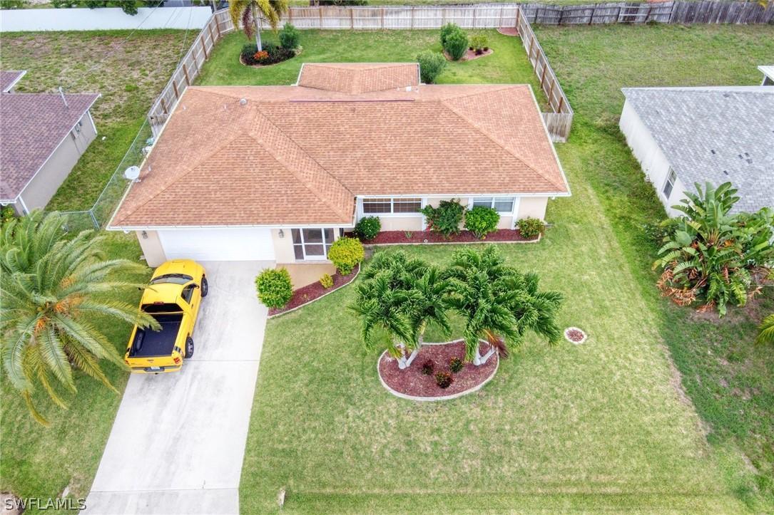 621 SE 27th St., Cape Coral, FL 33904