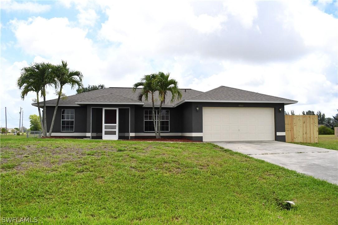 1233 NW 26th Ave., Cape Coral, FL 33993