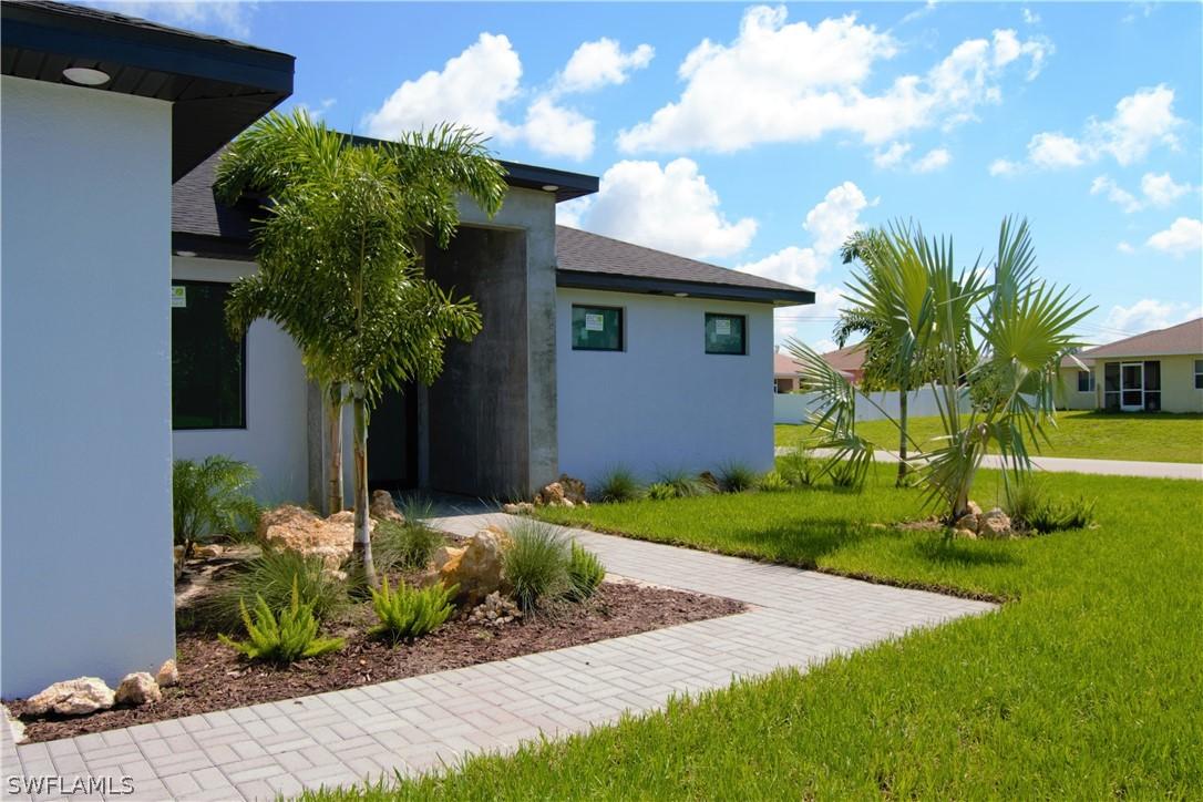 1403 SW 29th Ter., Cape Coral, FL 33914