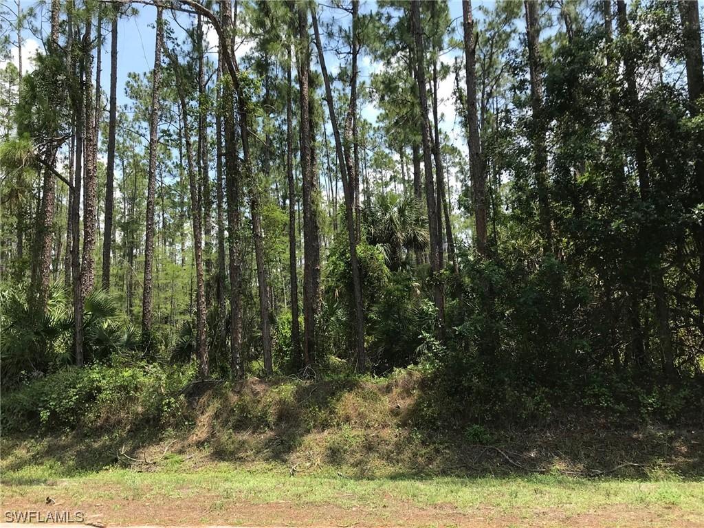 4041 6th Ave., Naples, FL 34117