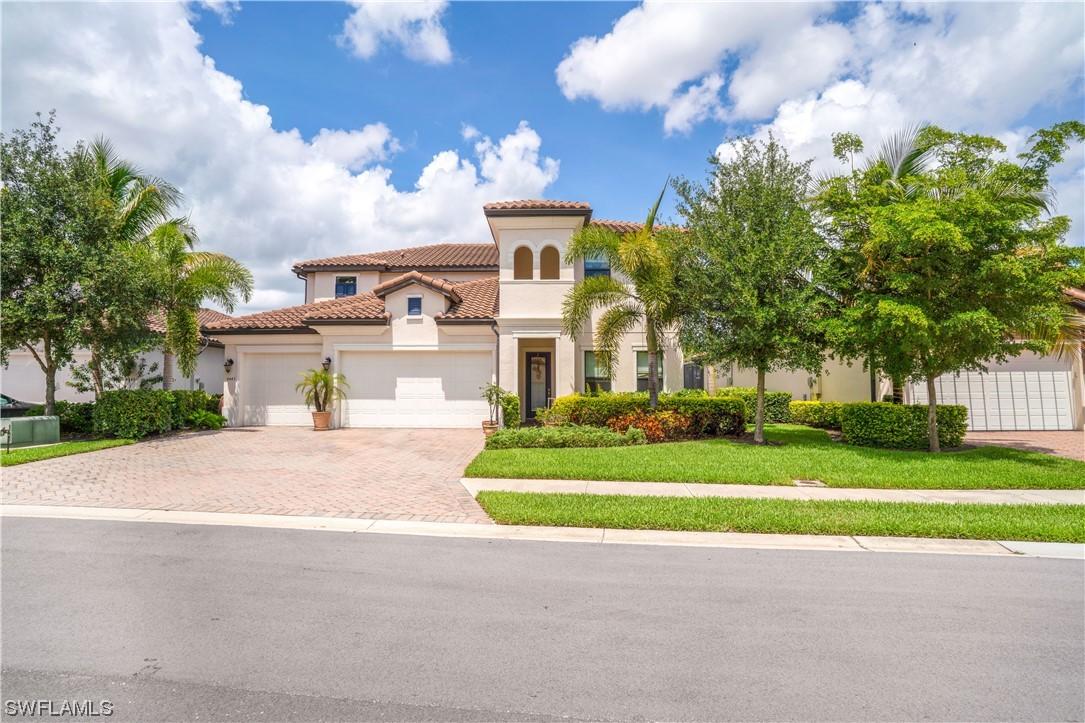 4445 Tamarind Way, Naples, FL 34119