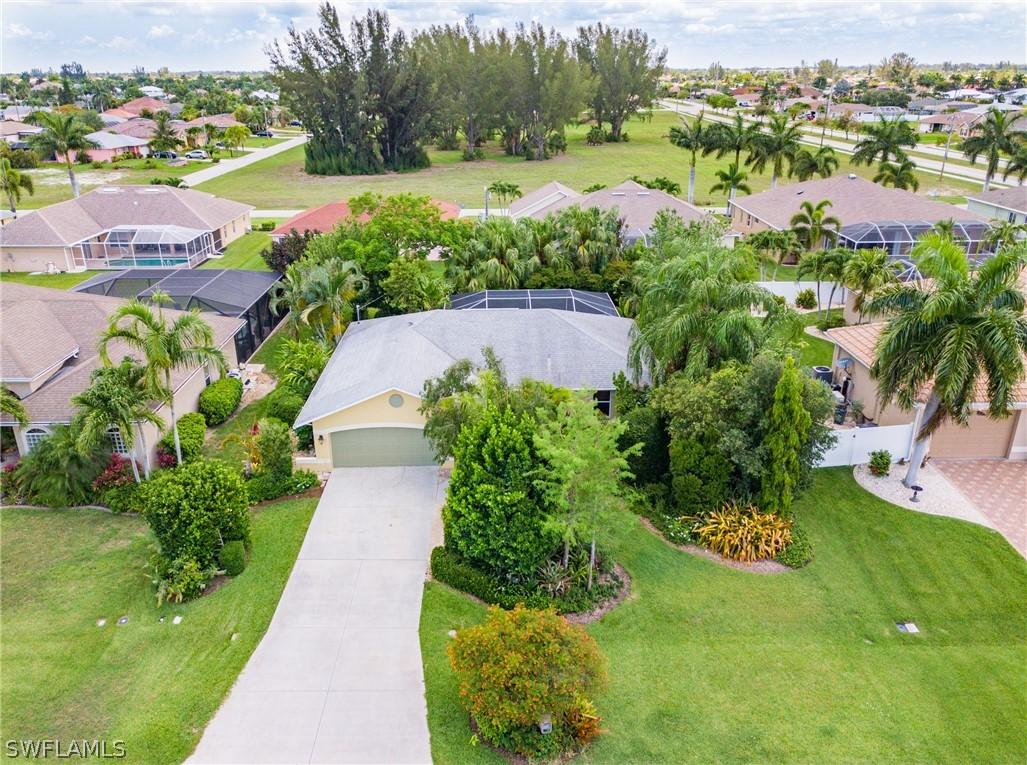 2113 SW 47th Ter., Cape Coral, FL 33914