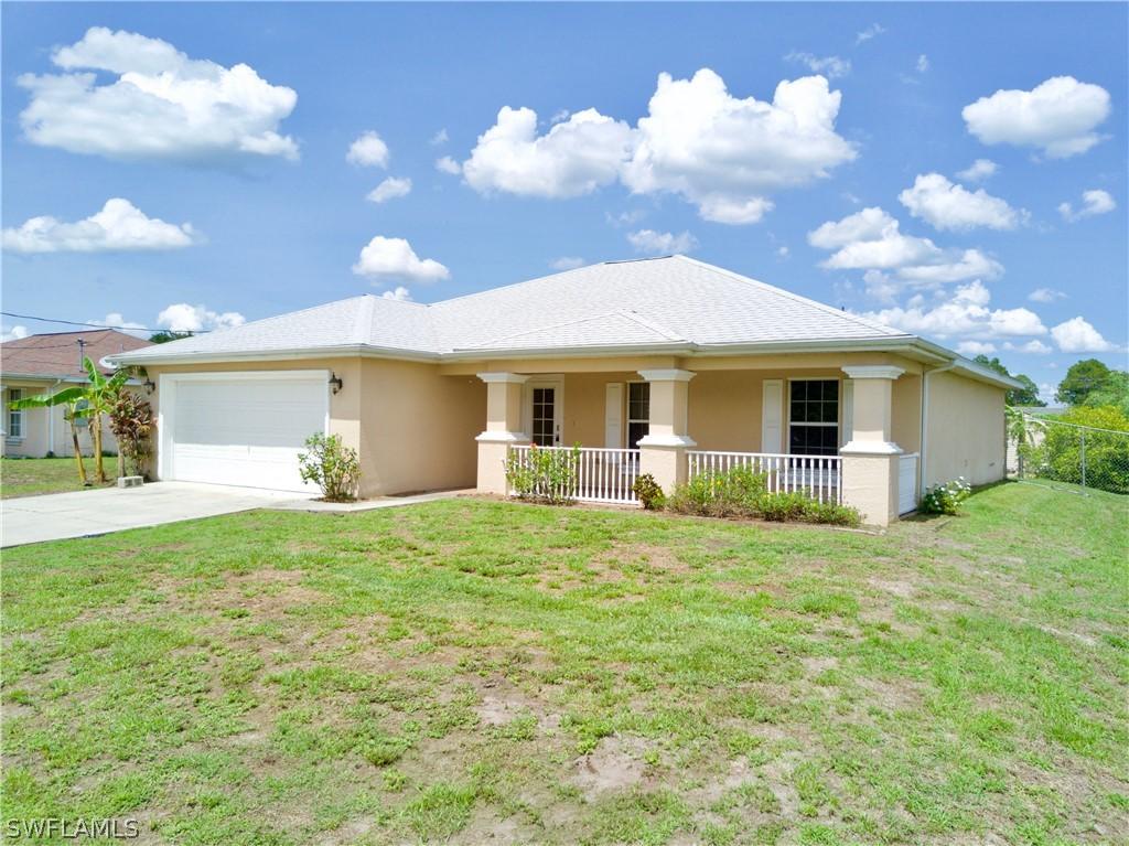 1118 Champion Ave., Lehigh Acres, FL 33971
