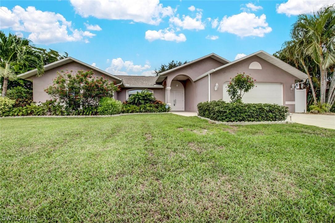 402 SW 43rd St., Cape Coral, FL 33914
