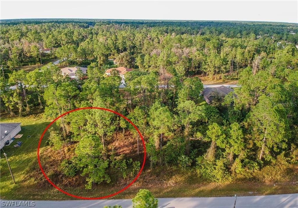 1019 Alcalde St., Lehigh Acres, FL 33974