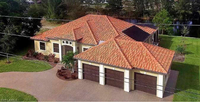233 SW 21st St., Cape Coral, FL 33991