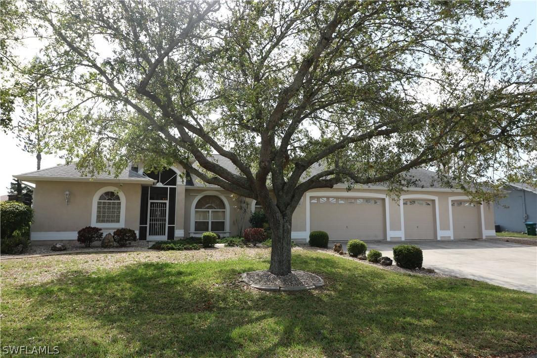 620 SE 19th Ln., Cape Coral, FL 33990