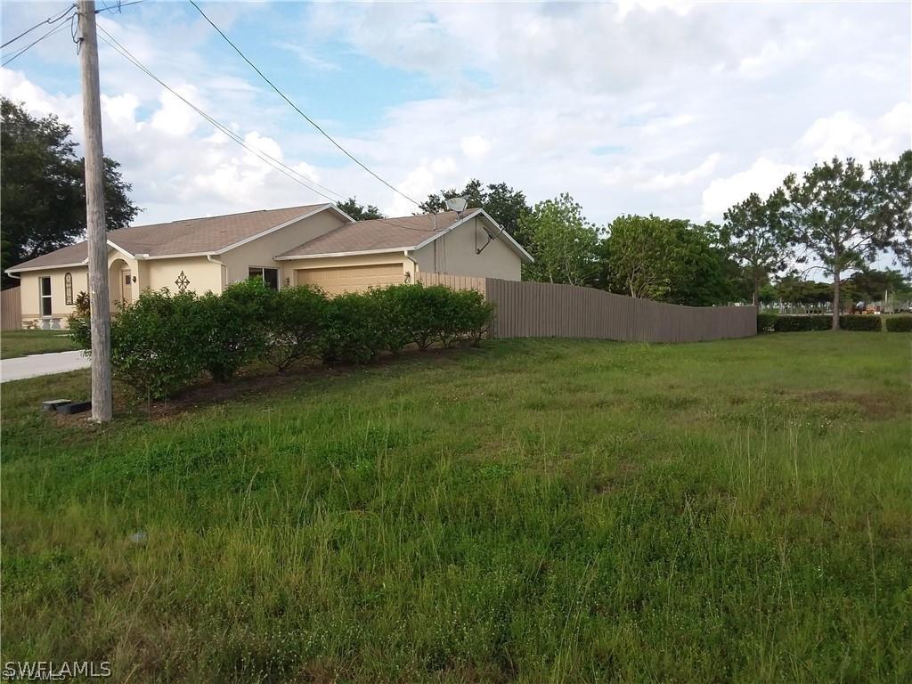 1019 SE 5th Ct., Cape Coral, FL 33990