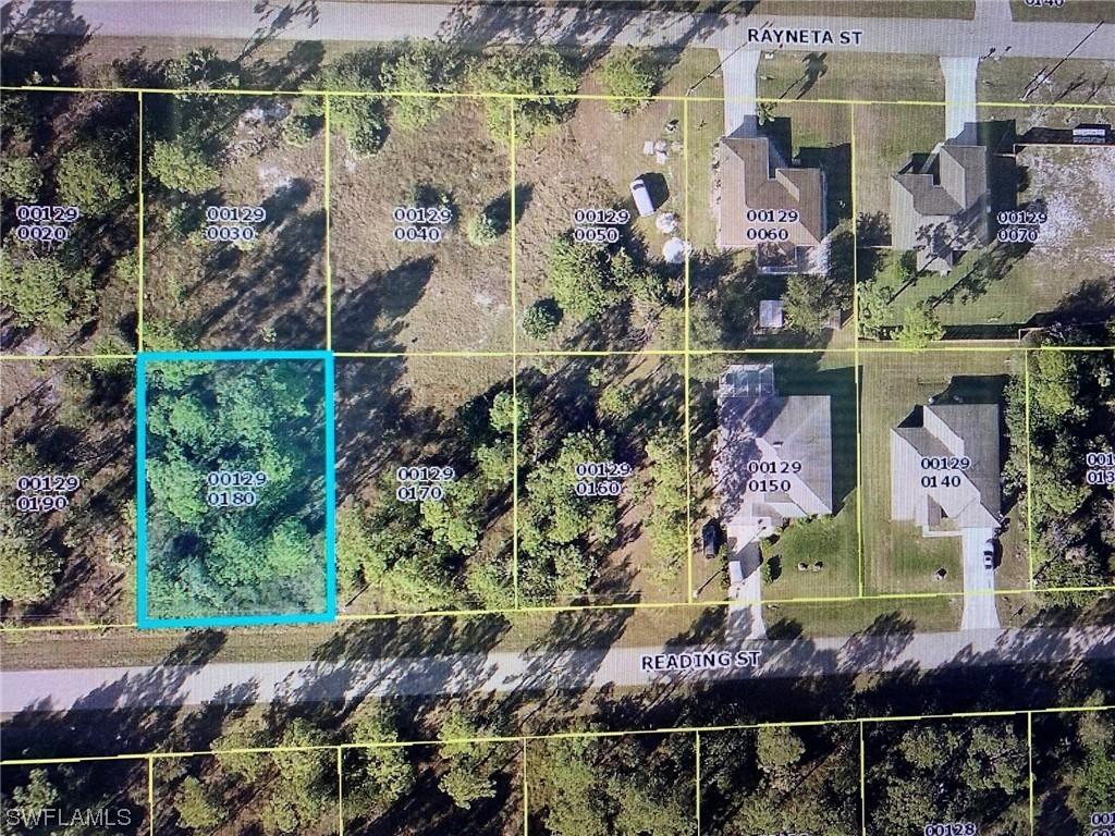 437 Reading St., Lehigh Acres, FL 33974